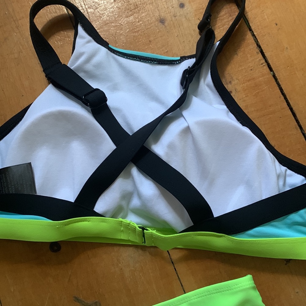 Bikini bundle - Picture 5 of 6